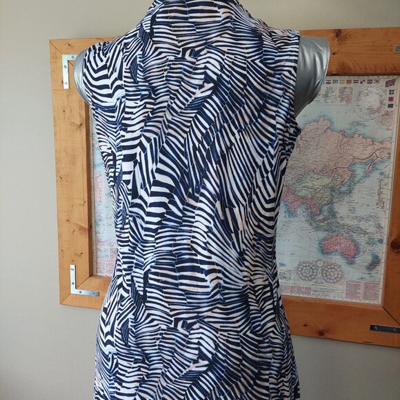 Zebra Print Midi Dress - Picture 5 of 9